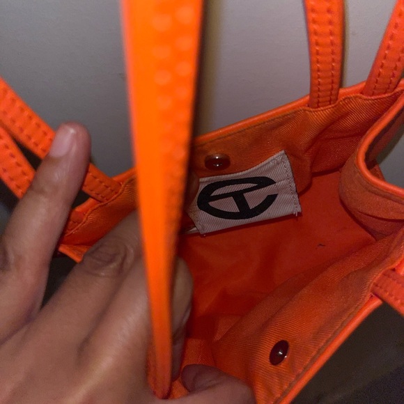Orange telfar small shopping bag - Picture 3 of 3